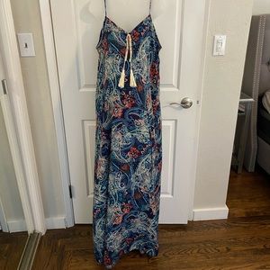 Maternity maxi dress